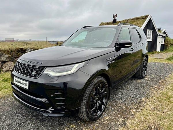 LUXURY VEHICLE